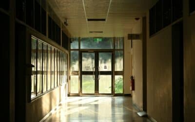The Role of Licensed Therapists in Therapeutic Boarding Schools
